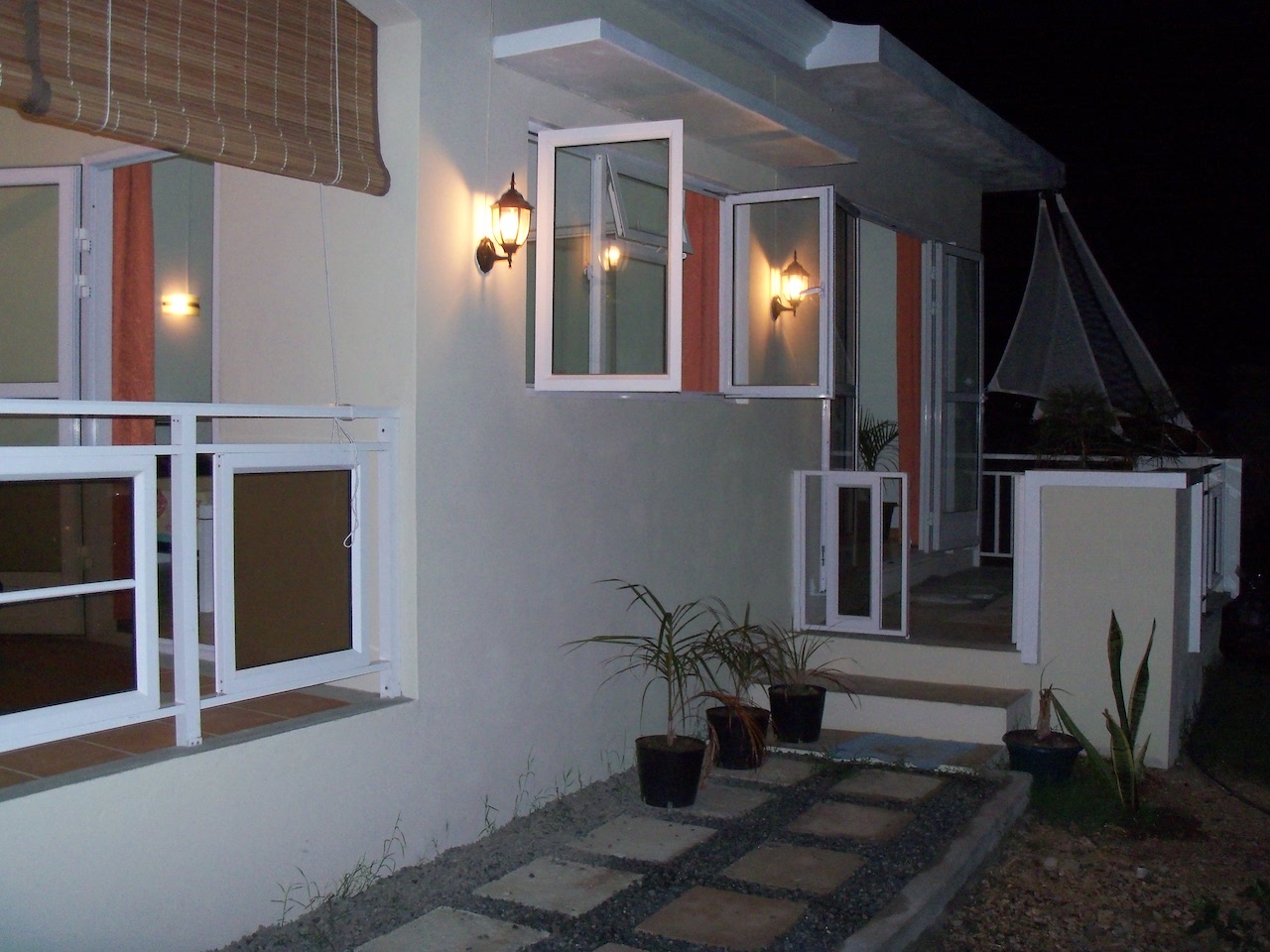 Sandy Villa