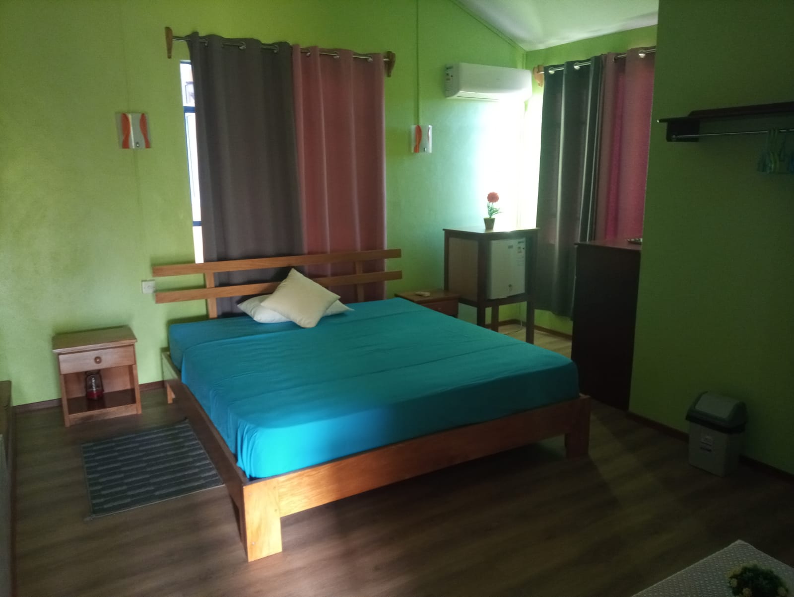Merlin Guest House